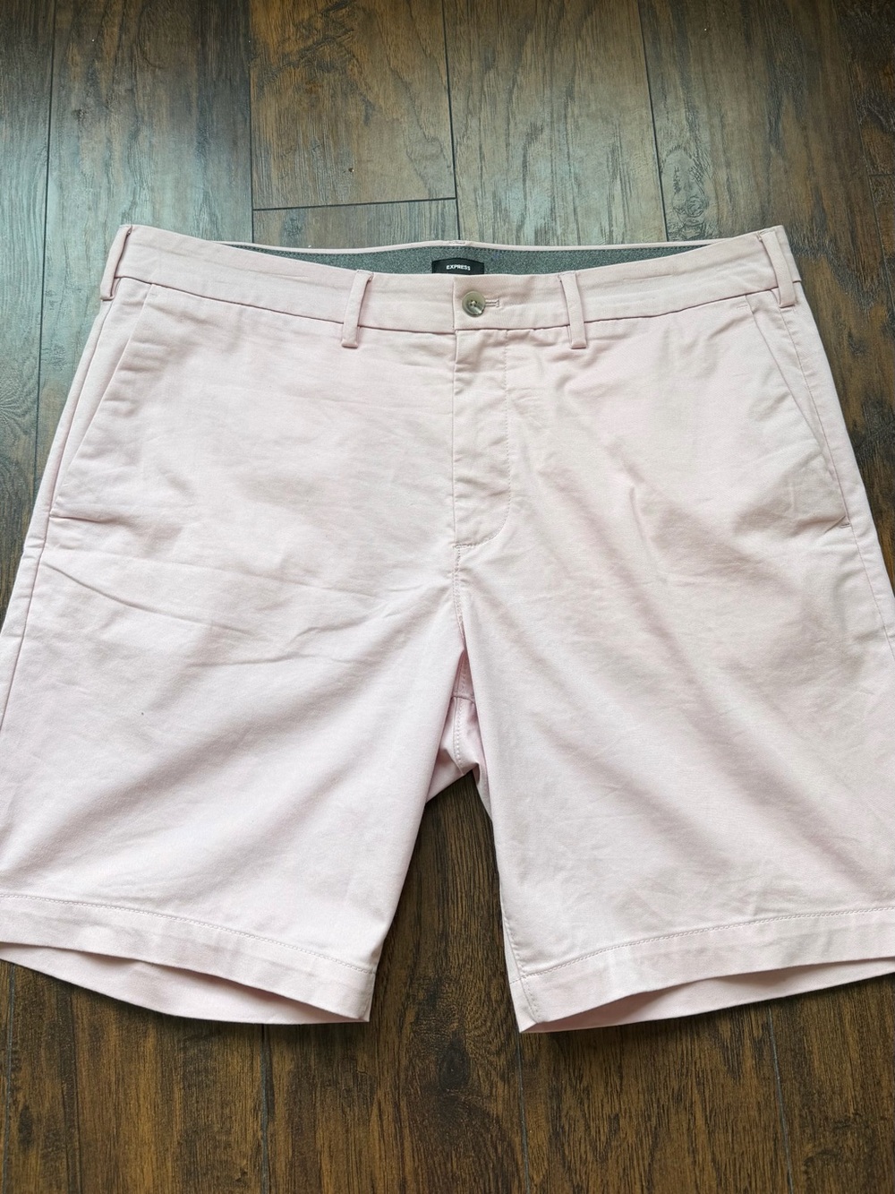 Express Men's Size 38 Hyper Stretch Temp Control Chino Pink Shorts 8" Inseam